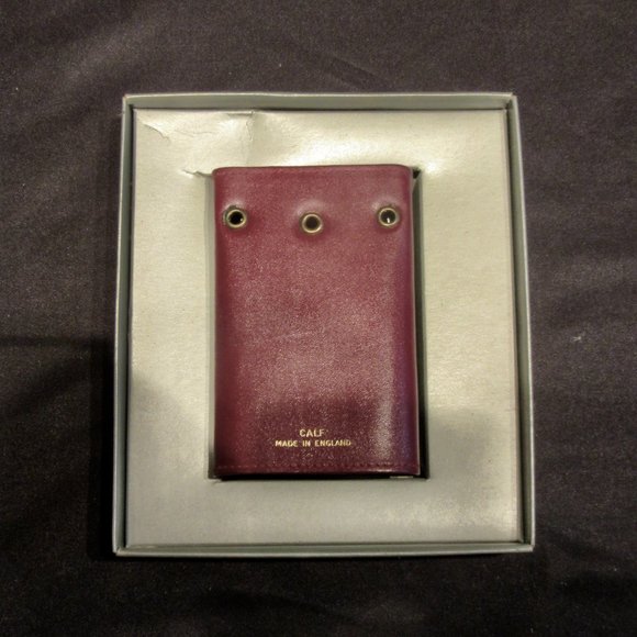 Leather Key Case - Picture 2 of 3